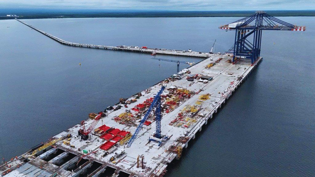 Instalaciones y equipo logístico